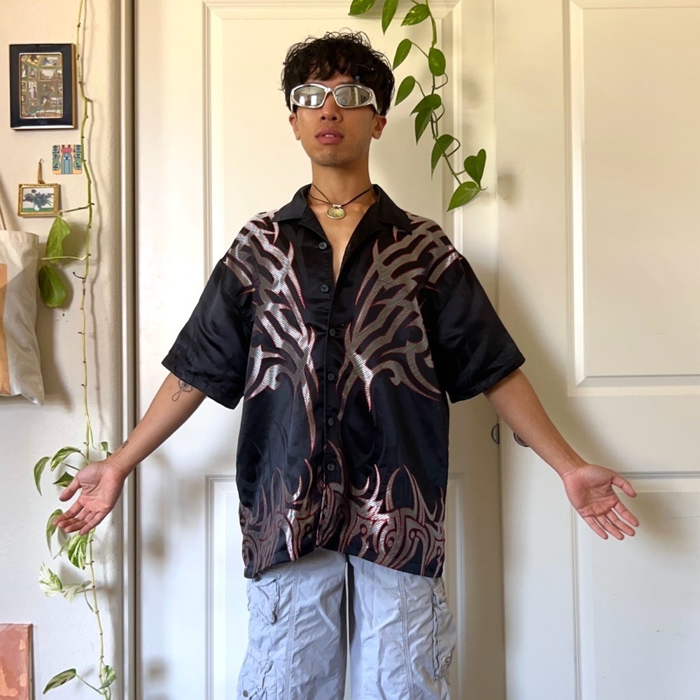 Vintage Y2K Guy Fieri Vibe Silk Shirt